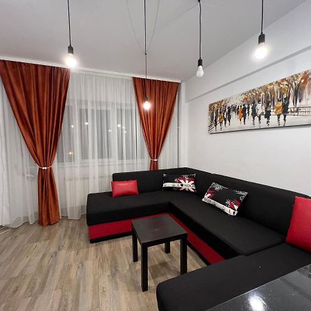 First Studio บูคาเรสต์ ภายนอก รูปภาพ