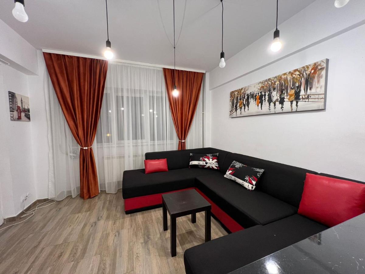 First Studio บูคาเรสต์ ภายนอก รูปภาพ